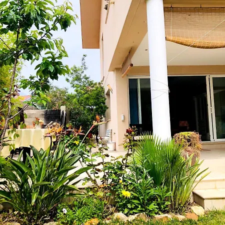 Sunandbed Sargantana Villa