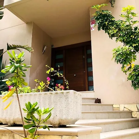 Villa Sunandbed Sargantana