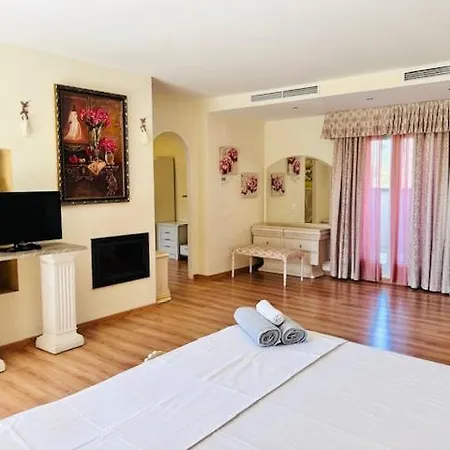 Sunandbed Sargantana Villa Salou