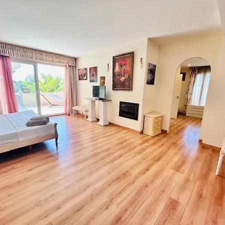 Villa Sunandbed Sargantana *